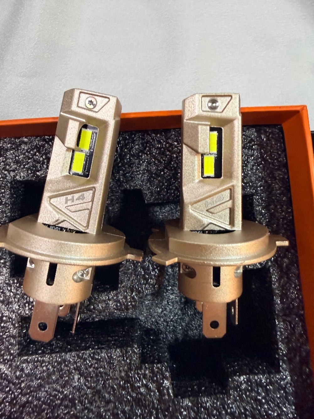 SEALIGHT X4 H4 9003 HB2 LED Headlight Bulbs 6500K 110W 28000LM Pair